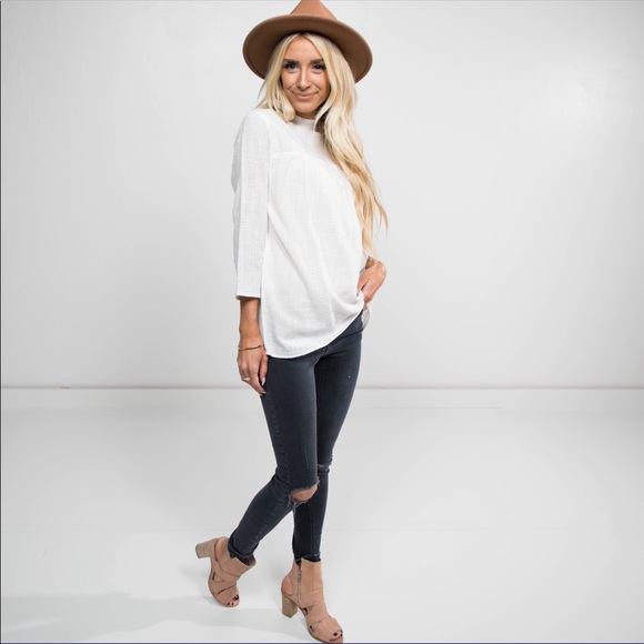 Kady Top - Picture 2 of 5